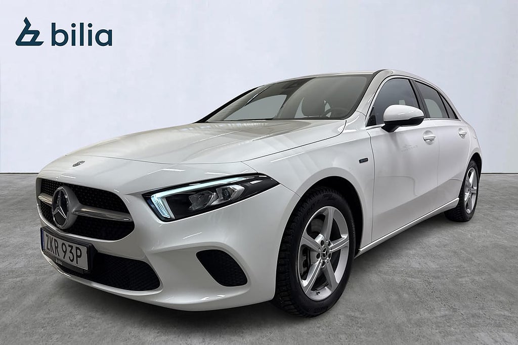 Mercedes-Benz A 250 e AMG/Kamera/värmare/SoV-Hjul
