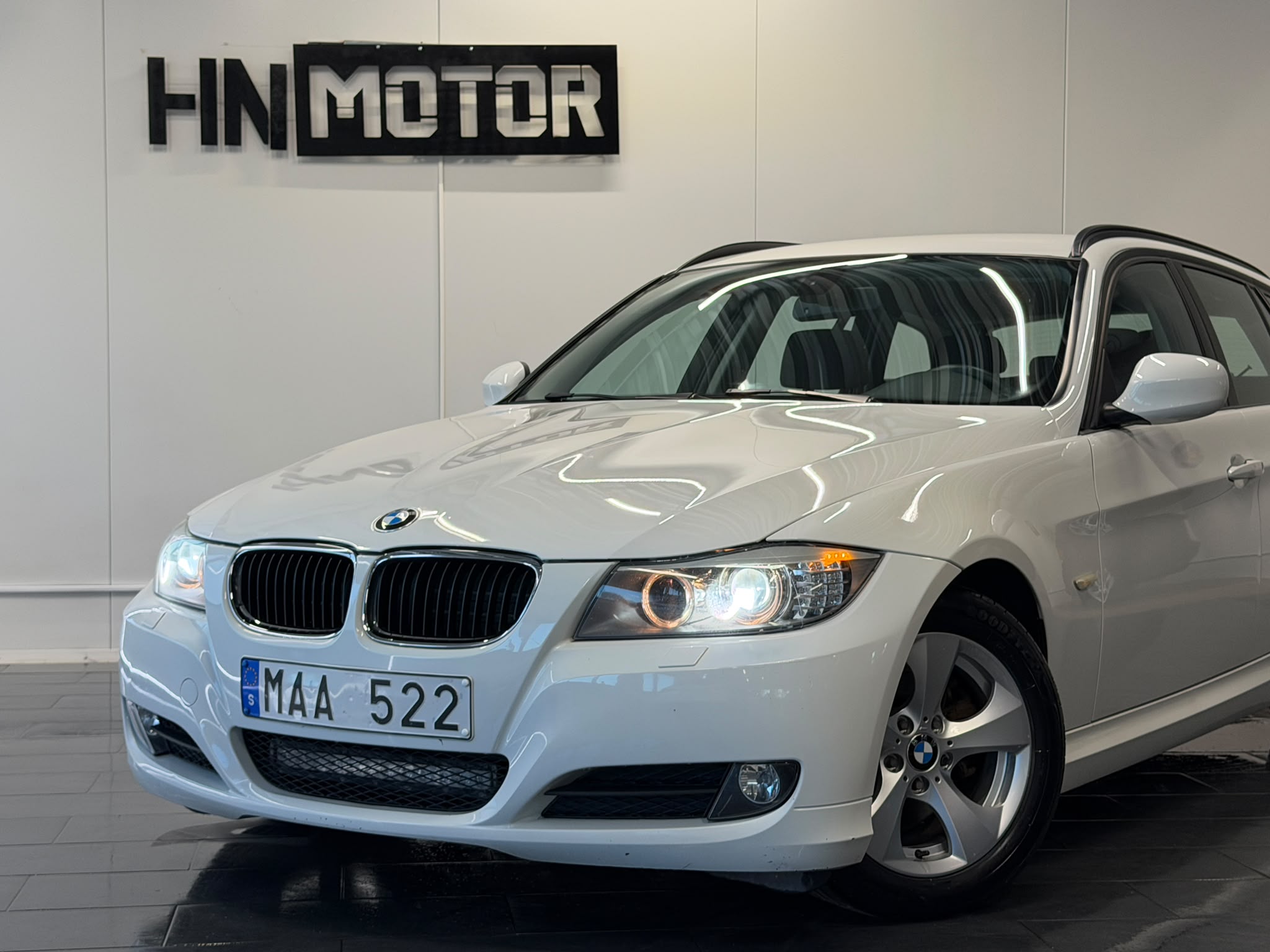 BMW 320 d EfficientDynamics Ed Touring 2012, bild 2/10