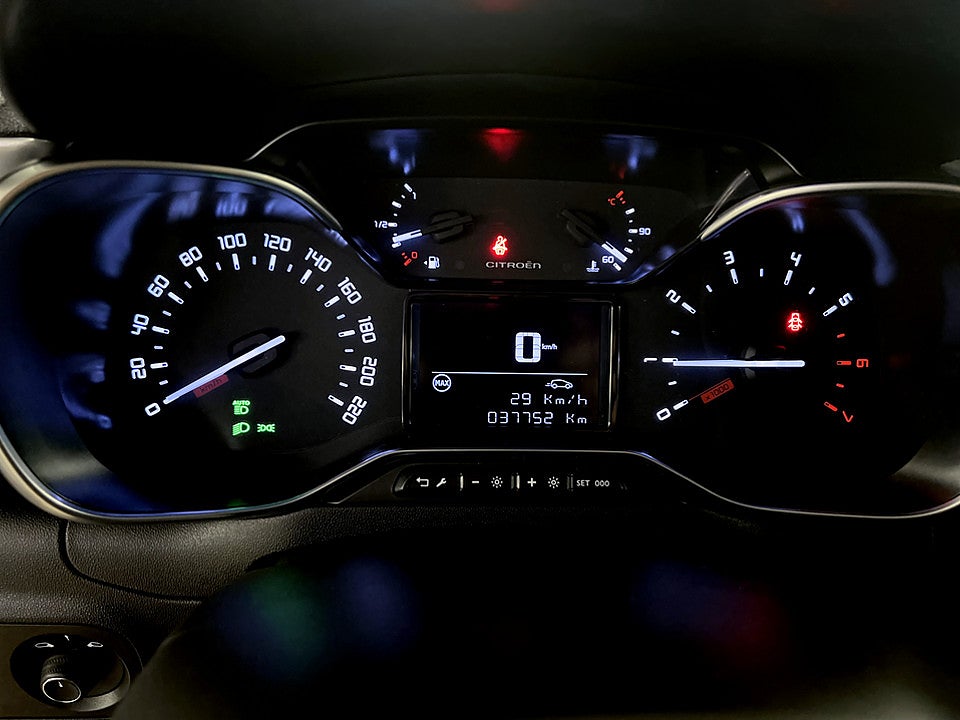 Bild på Citroën C3 Shine 1.2 PT 83hk BACKSENSORER