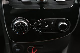 Halvkombi Renault Clio 20 av 22