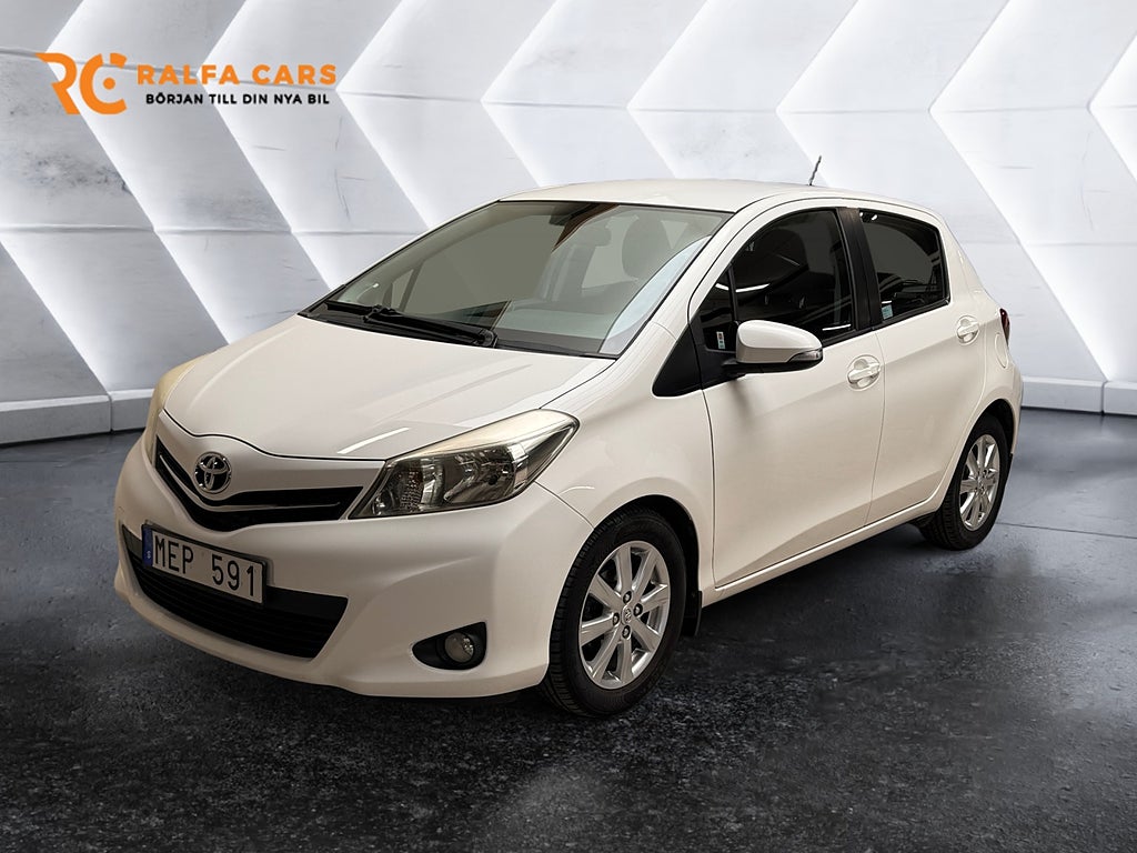 Toyota Yaris 5-dörrar 1.4 D-4D Active Backkamera