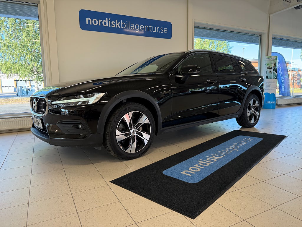Volvo V60 Cross Country B4 d 197hk Mildhybrid Aut AWD Momentum*NAV Drag VOC*