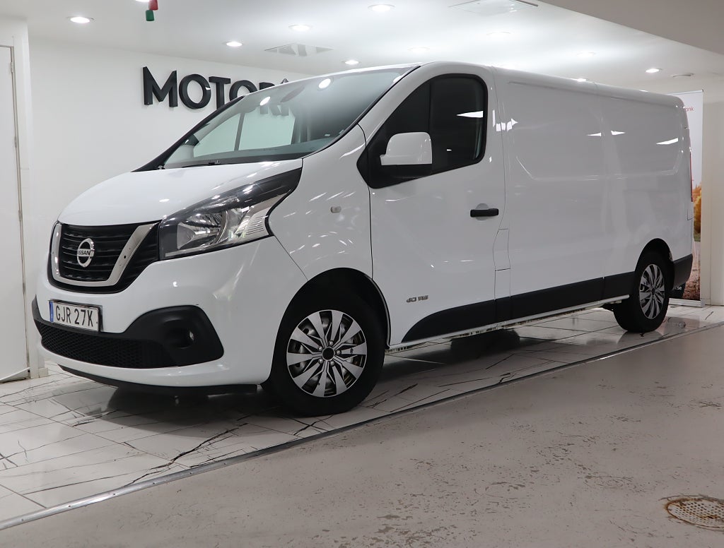 Nissan NV300 2.9t 2.0 dCi L2H1 Verkstadsinredd Värmare Drag MOMS