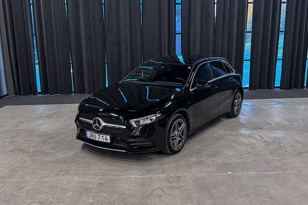 Mercedes-Benz A 250 e AMG Line|Panorama|Kamera|Adaptiv|