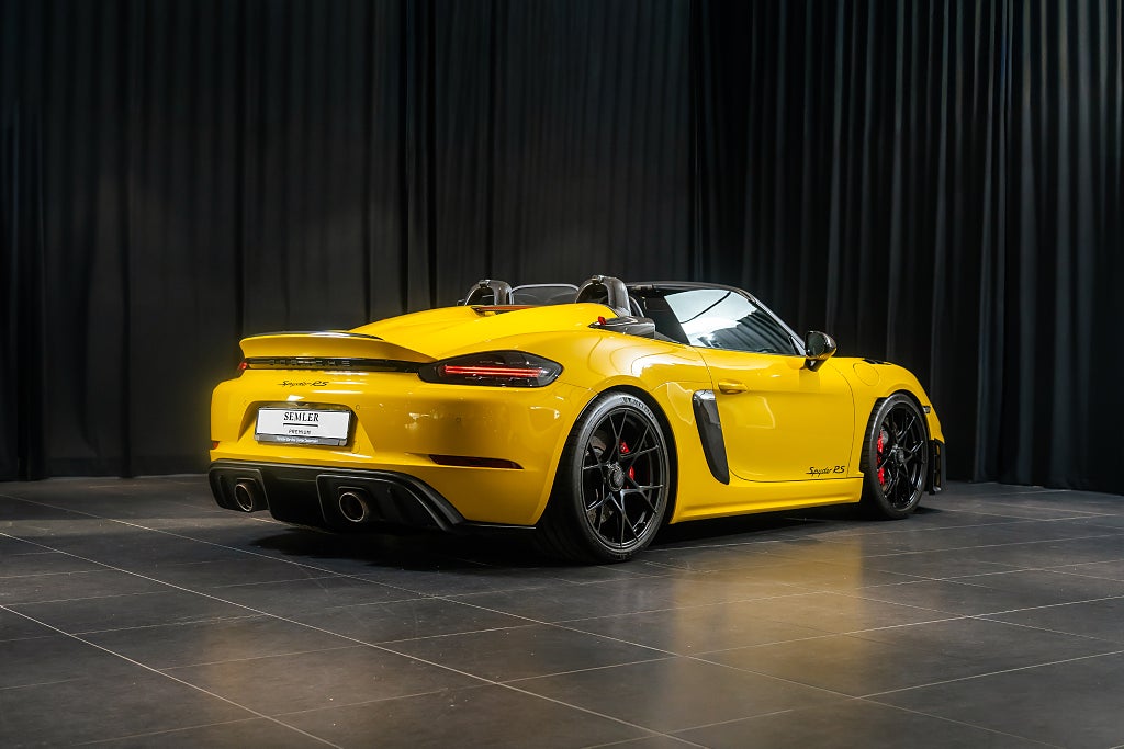 Gallery image 3 of 15