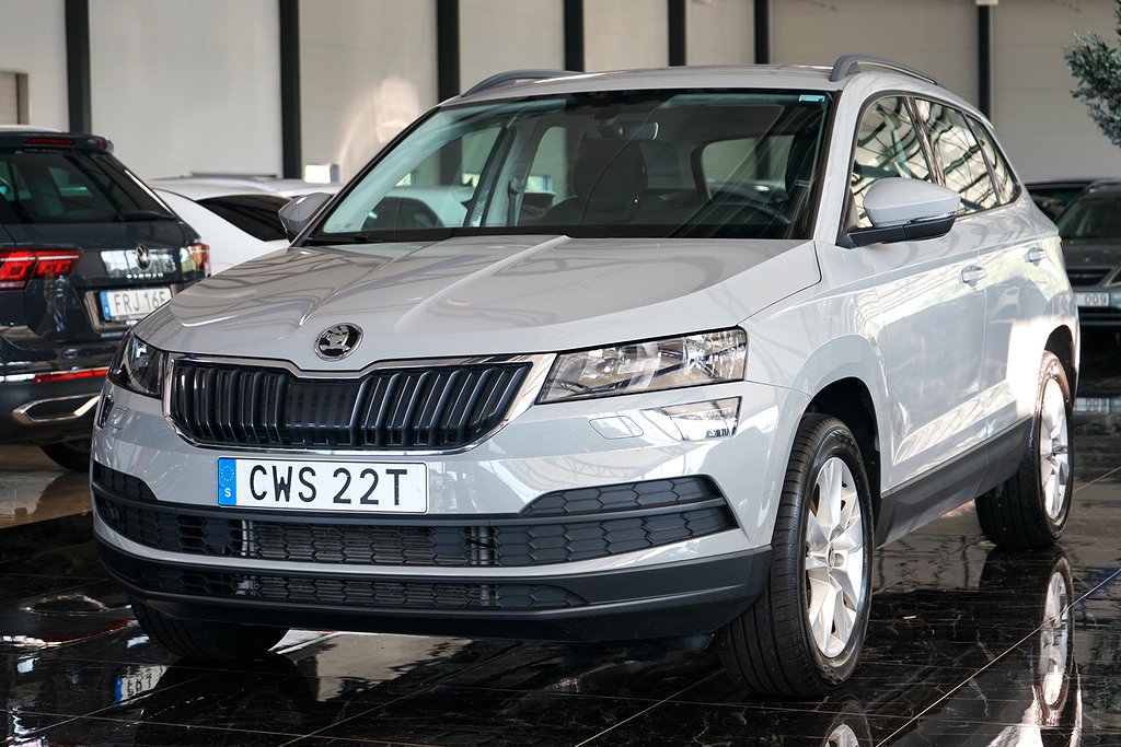 Skoda Karoq 2.0 TDI 4x4 Carplay PDC M-Värmare