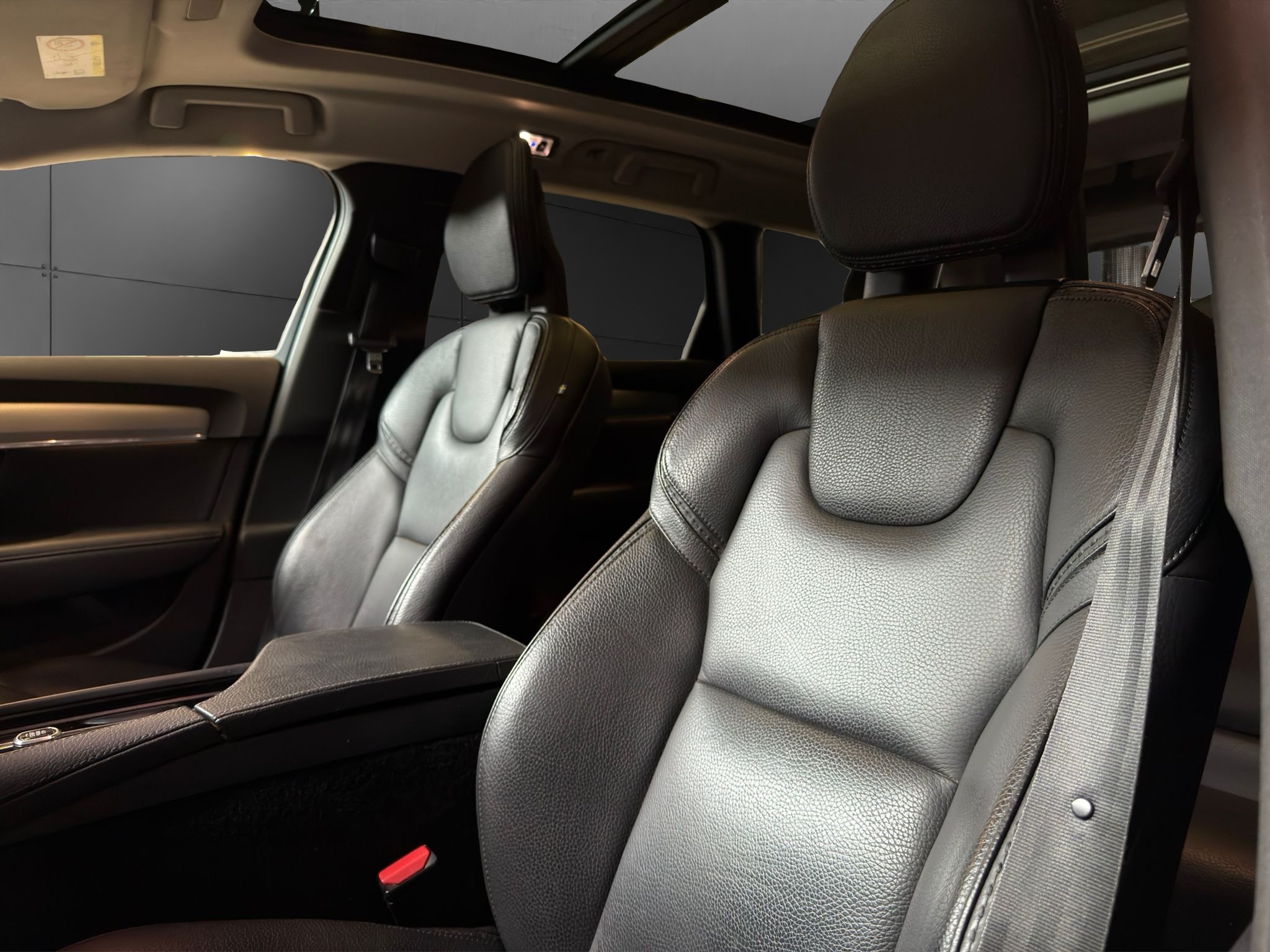 Volvo V90 Cross Country 2018, kuva 5/40