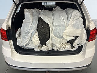 Volkswagen Passat Alltrack 2.0 TDI 4Motion Alltrack SoV-däck/Drag/D-värm/Pano/Navi – bild 12