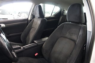 Halvkombi Lexus CT 13 av 19