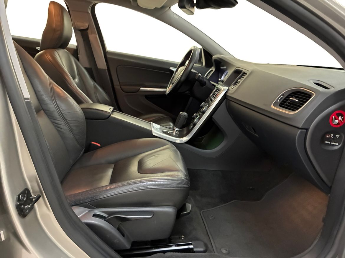 Volvo S60 T4 Summum 2011, bild 4/10