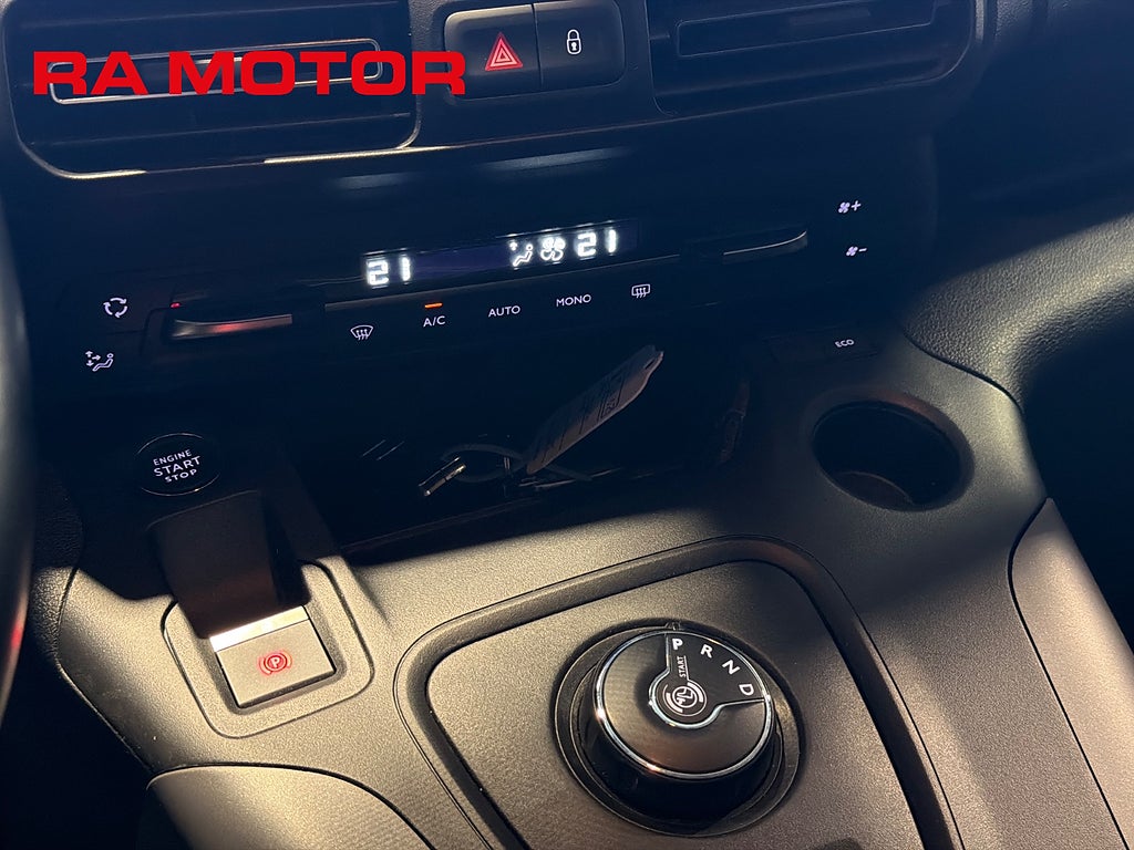 Toyota Proace City Verso 1.2 Turbo Automat 130hk | 7-sits | 360° | HuD | Carplay