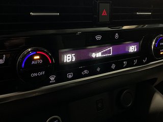 SUV Nissan Qashqai 18 av 22