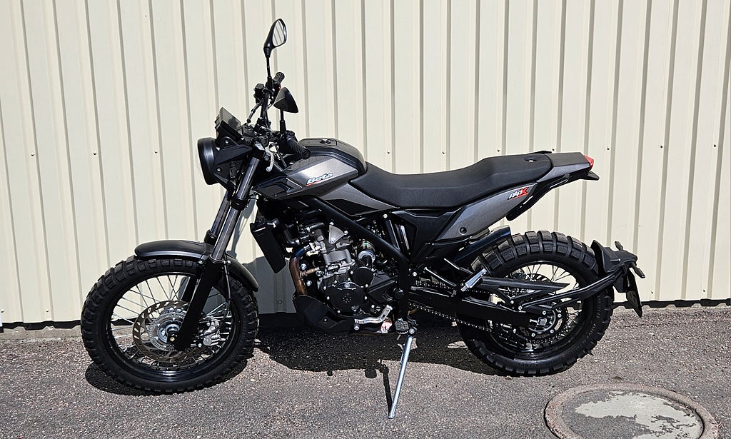 Beta Trans Alp X Scrambler Äventyrs offroad