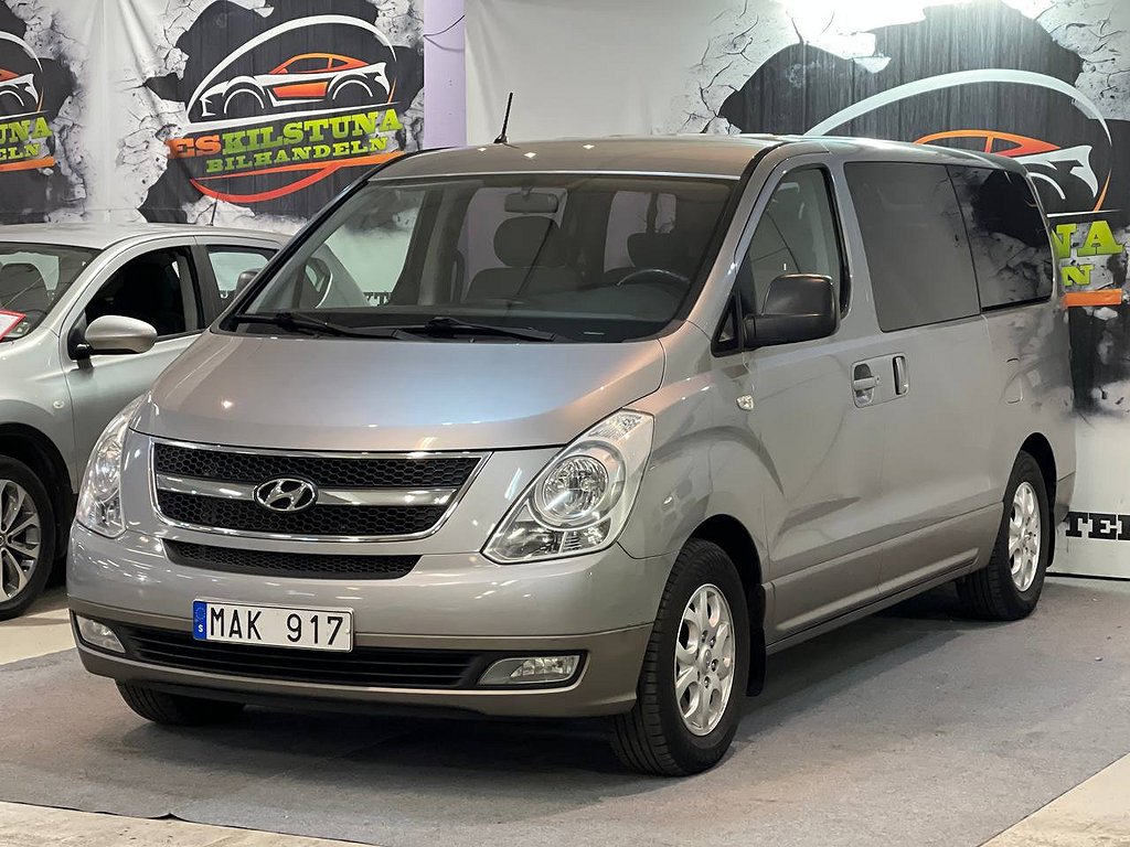 Hyundai H-1 TRAVEL 2.5 CRDI 170HK 8-SITS DRAG NY BESIKTAD NY SERVAD