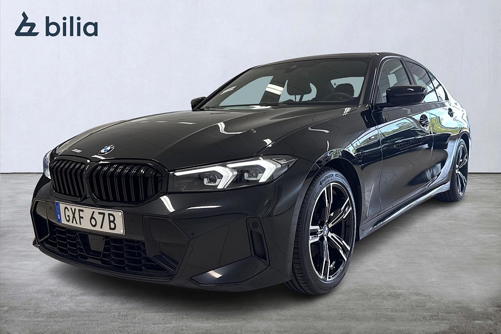 BMW 320 d xDrive Sedan M-Sport / Värmare /Drag /Fartpilot /HiFi