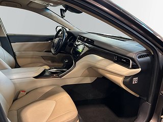 Toyota Camry Hybrid CVT Executive Auto Kamera Psens S&V-däck