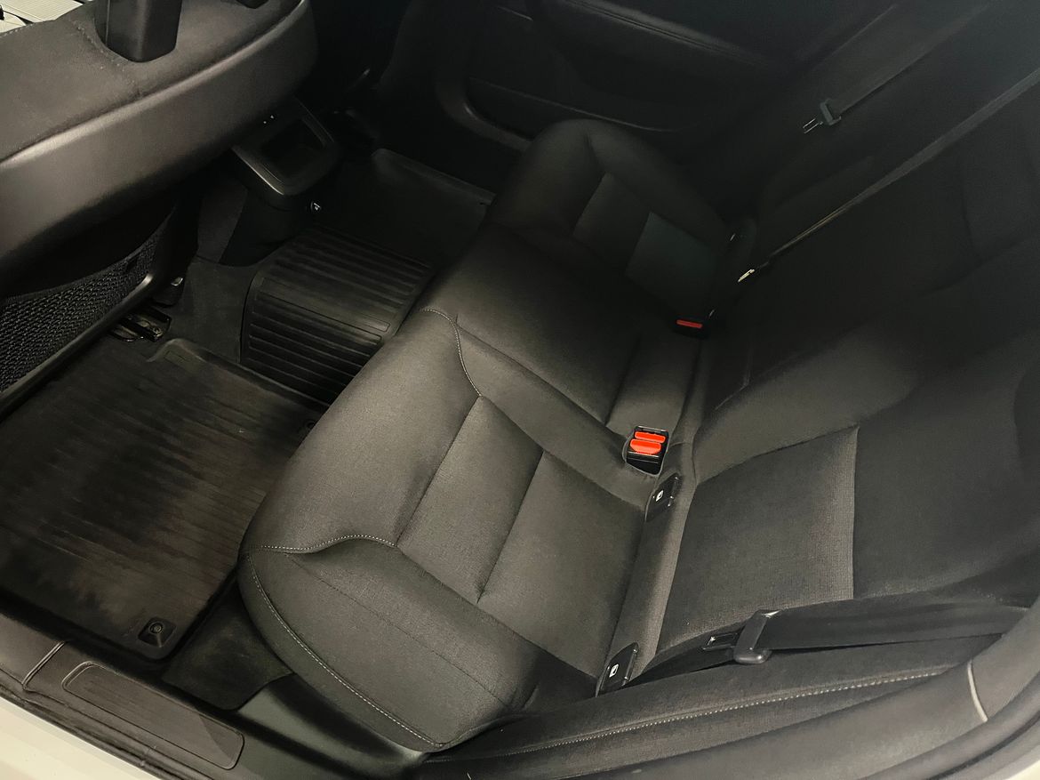 Volvo V90 Cross Country D4 AWD Business 2018, photo 5/10