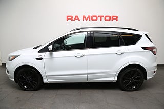 SUV Ford Kuga 2 av 27