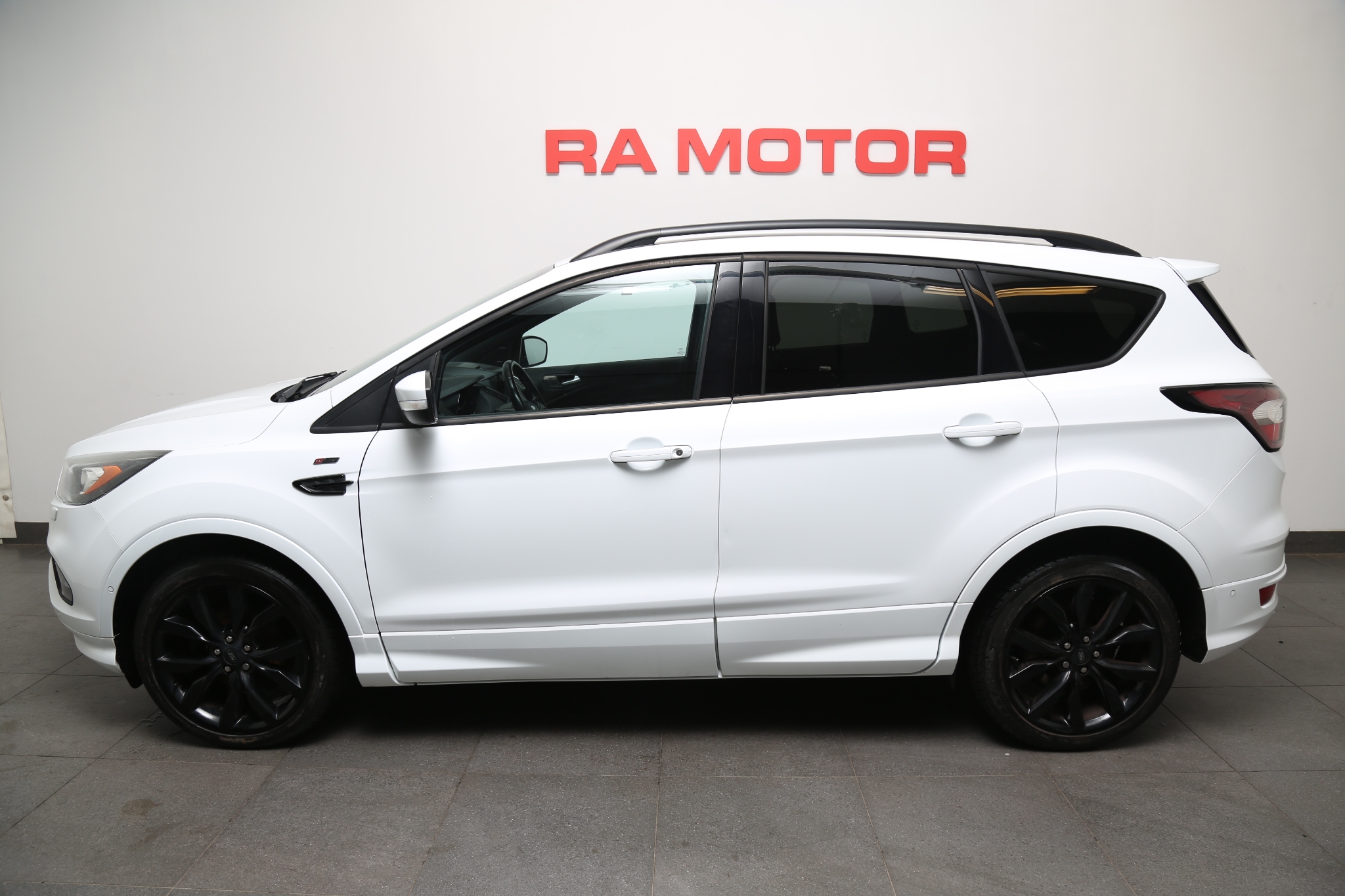Ford Kuga 2017, bild 2/51