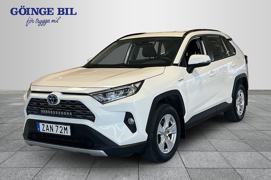 Toyota RAV4 Hybrid AWD-i E-CVT 222hk Värmare/ Kamera/ Navi