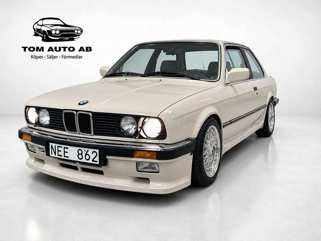 BMW 323 i 2-dörrars Sedan Everything Original in the Car