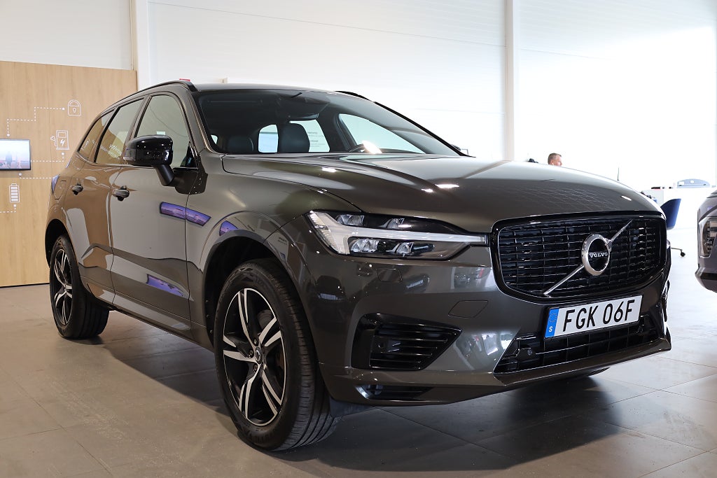Volvo XC60 Recharge T6 AWD AUT R-Design Pano H&K Navi Kamera