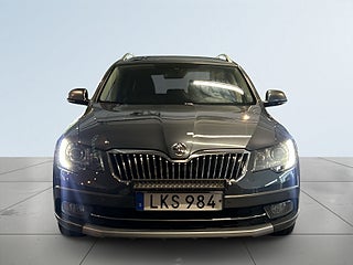 Skoda Superb Kombi 2.0 TDI 4×4 Elegance Drag/MoK/S&V/LED-Ramp/P-Sens – bild 2