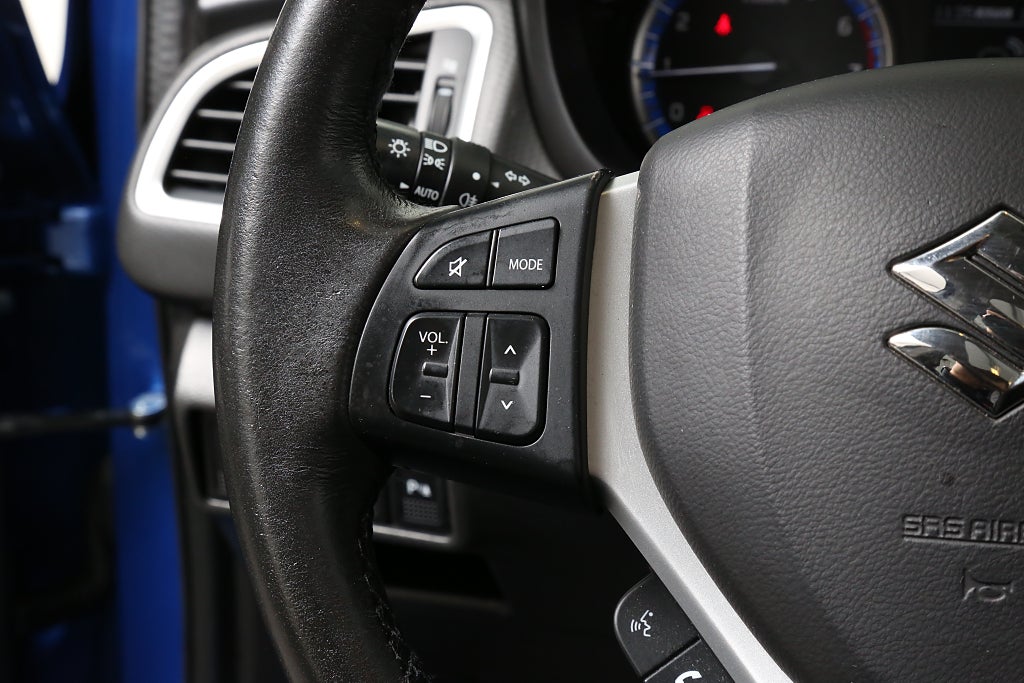 Suzuki S-Cross SX4 1,6 VVT AllGrip Exclusive 120hk Pano Motorv Drag 2014