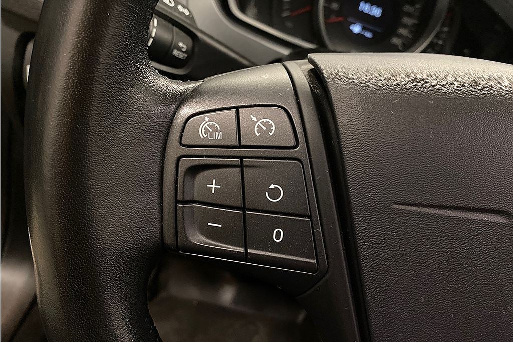 Volvo V40 T3 Business II, Drag, Fr 2,95%, tonade rutor