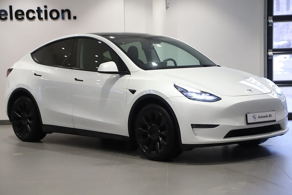 Tesla Model Y Long Range AWD Dragkrok, 21\" Fälg, Focal Ljudsystem
