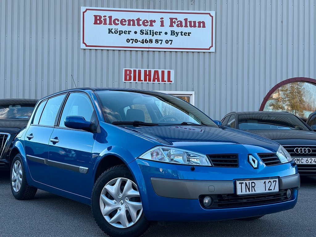 Renault Mégane 5-dörrar 1.6 6700mil/ Euro 4 Halvkombi 