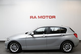 Halvkombi BMW 118I 3 av 23