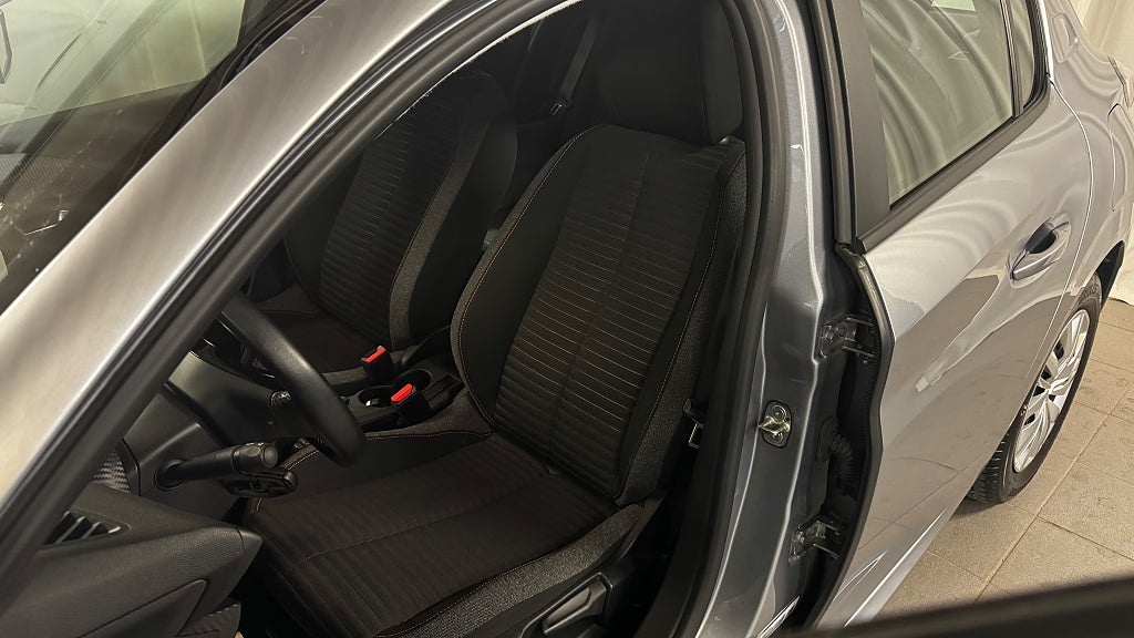 Peugeot 208 1.2 PT 75hk Apple Carplay Farthållare Android auto bild 12
