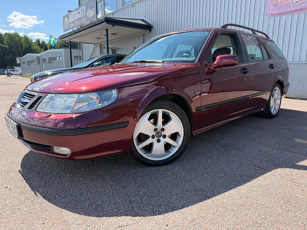 Saab 9-5 SportCombi 2.3t Vector endast 12268 mil! 