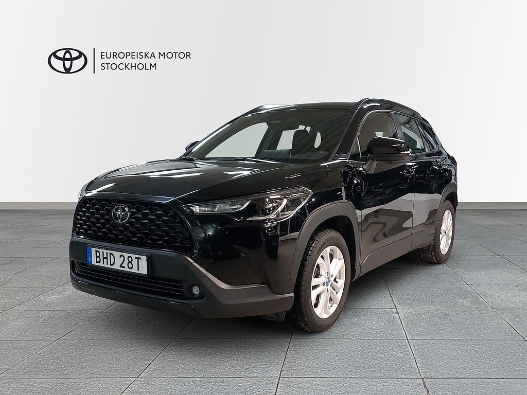 Toyota Corolla Cross 1,8 HYBRID ACTIVE PLUS V-HJUL/PRIVATLEASING 3995KR/MÅN