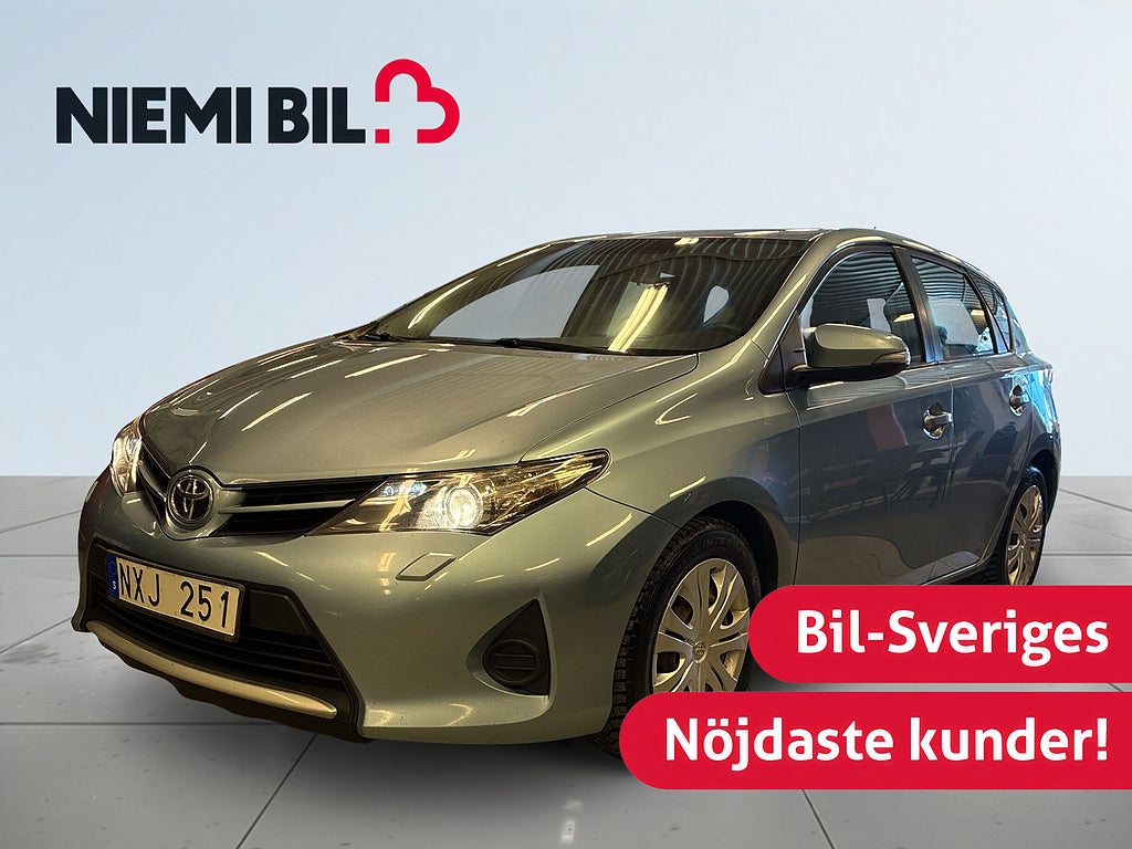 Toyota Auris 1.4  Sov-däck/Mok-värm/Kamkedja/Lågskatt/1 Ägare