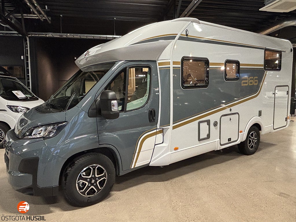 Bürstner B 66 TD 690 Långbäddar och Taksäng