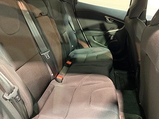 Halvkombi Volvo V40 Cross Country 9 av 20