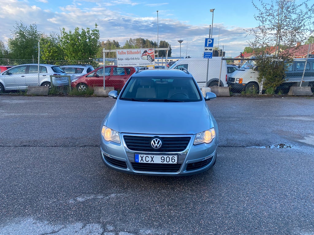 Volkswagen Passat Variant 2.0 FSI Comfort Euro 4