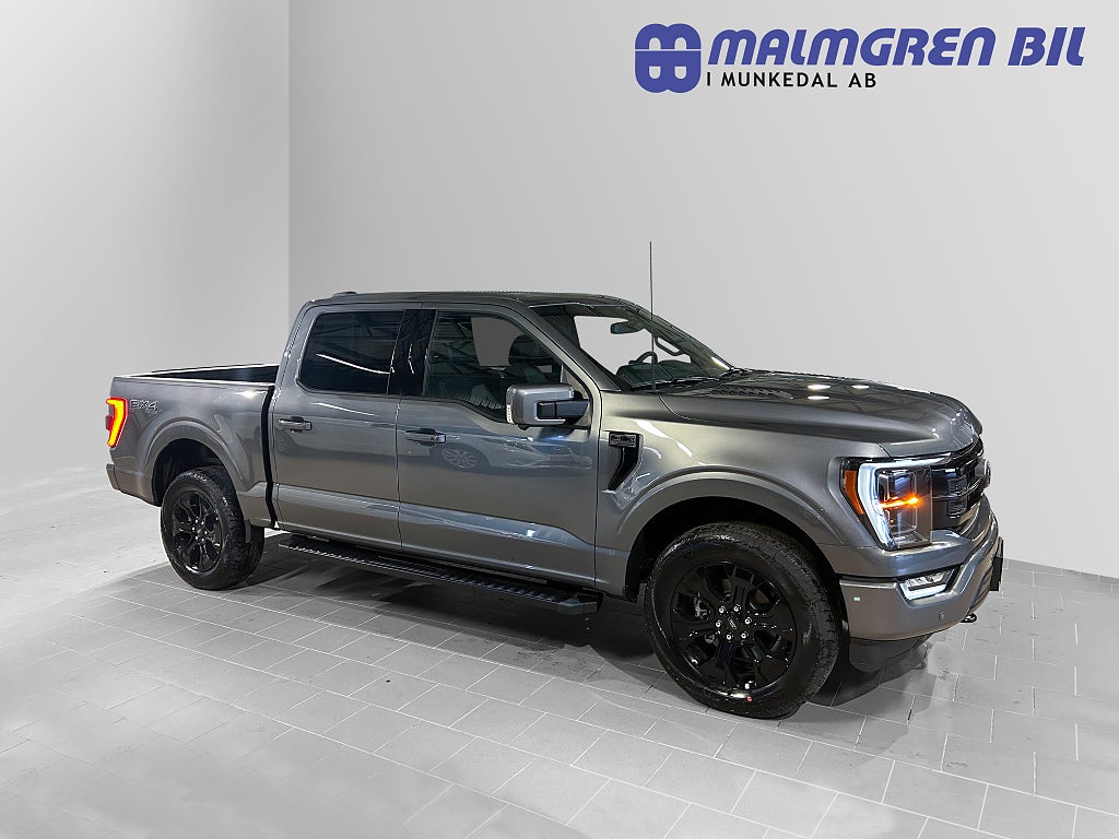 Ford F-150 Årsskatt 2901:- 5.0 V8 Lariat Supercrew Black Ed 