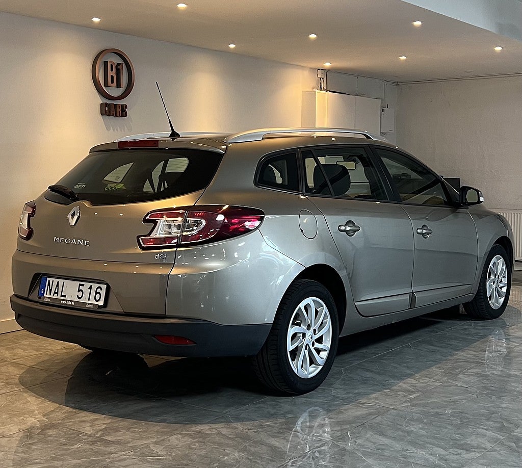 Renault Mégane Grandtour 1.5 dCi EDC AUTOMAT NYKAMREM BLUETOOTH LÅGMIL