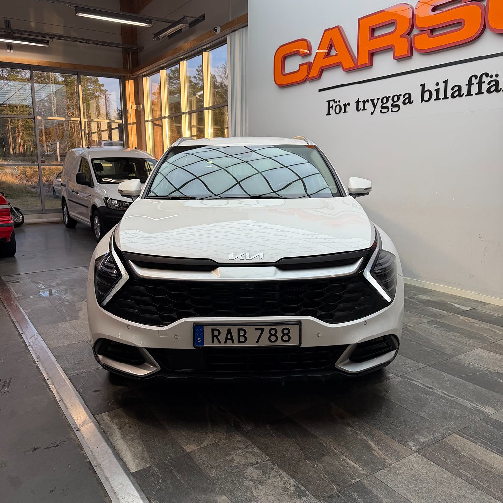 Kia Sportage PHEV AWD Advance Carplay 360° Navigation Dragkrok