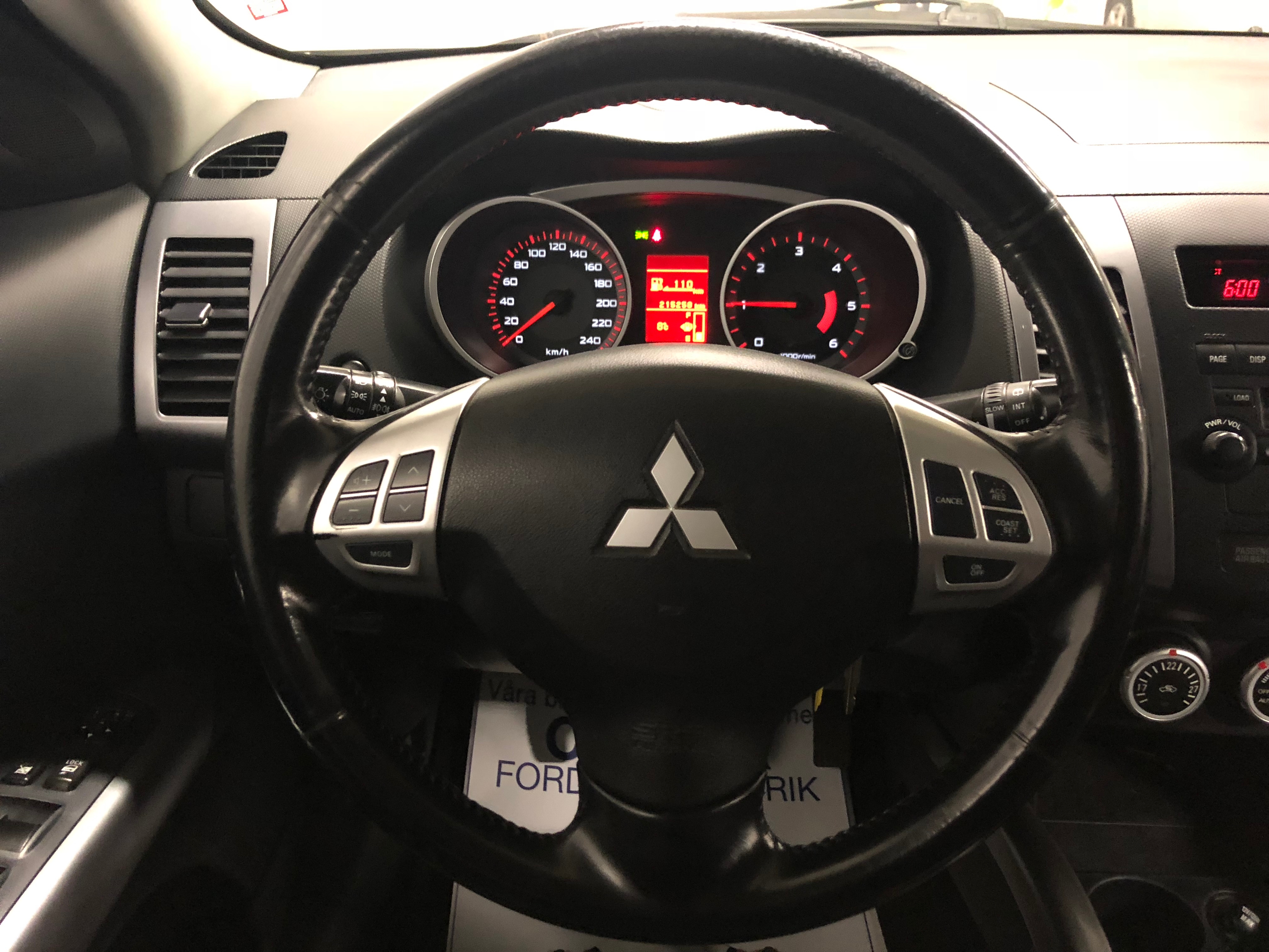 Mitsubishi Outlander 2007, bild 7/40