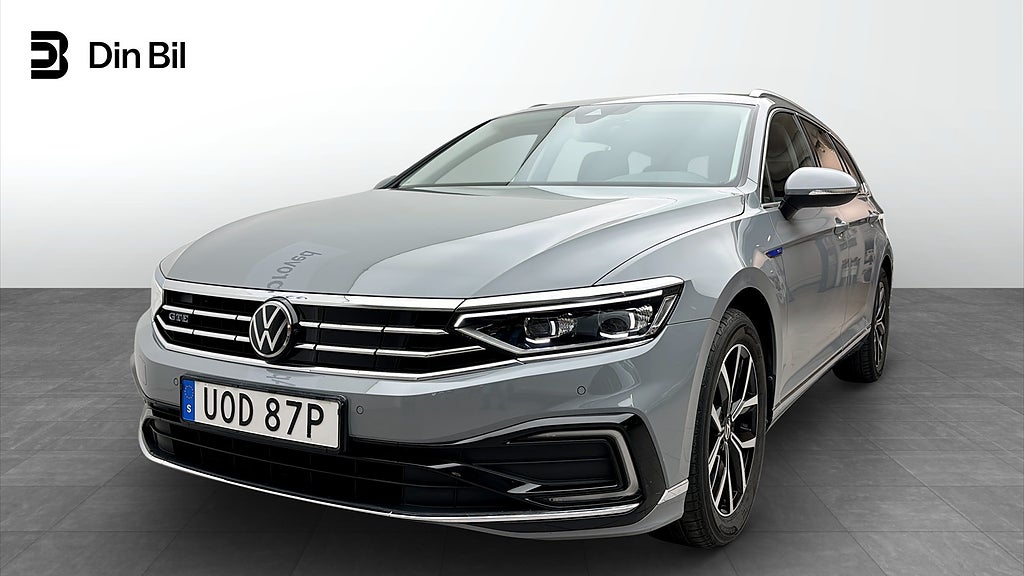 Volkswagen Passat Sportscombi GTE/Drag/Keyless/DigitalCockpit/Navi