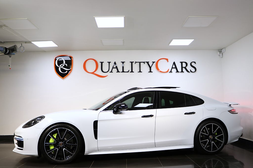 Porsche Panamera 2021 - miniatyr 2