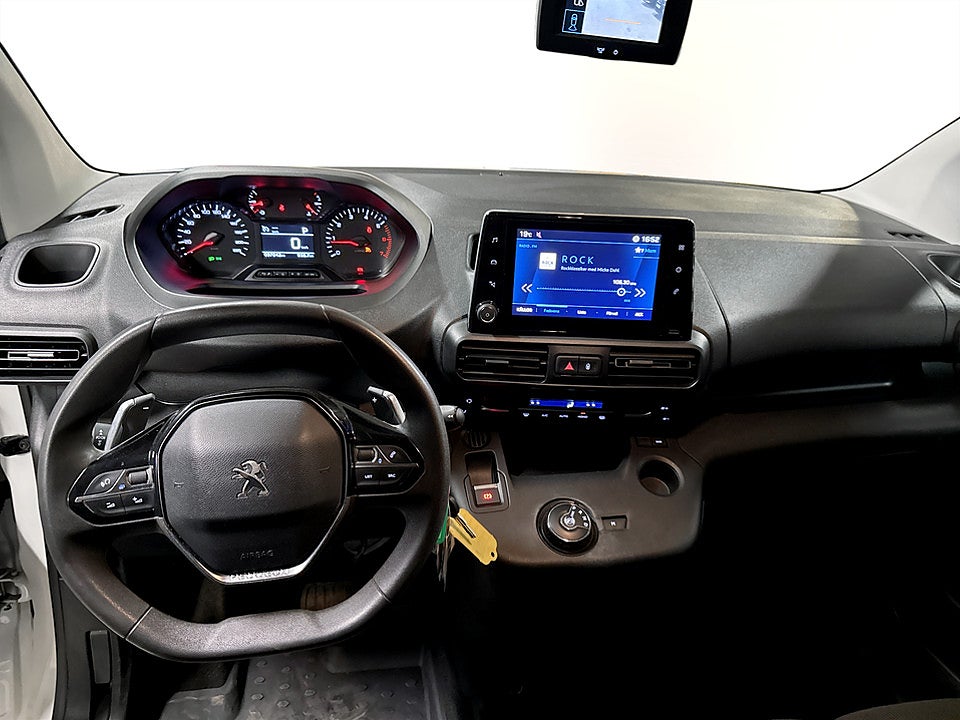 Bild på Peugeot Partner PRO+ 1.5 BHDi 130hk Aut L1 B-KAMERA DRAG