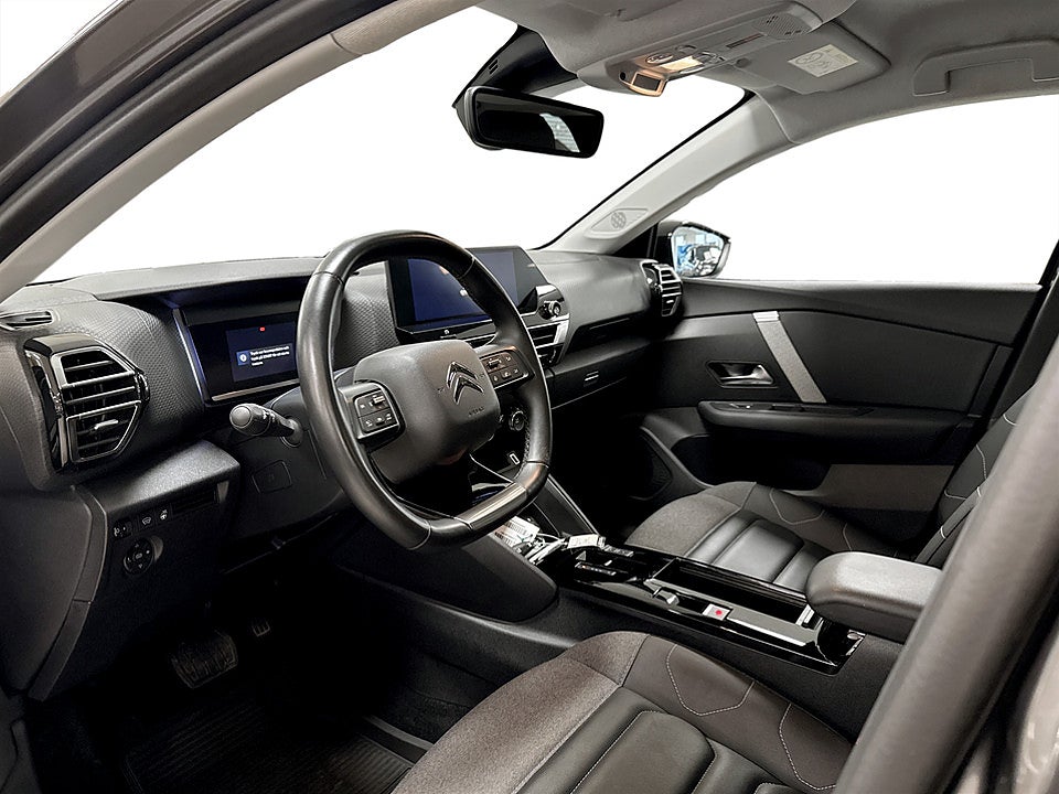 Bild på Citroën C4 Shine 1.2 PT 130hk Aut B-KAMERA NAVI