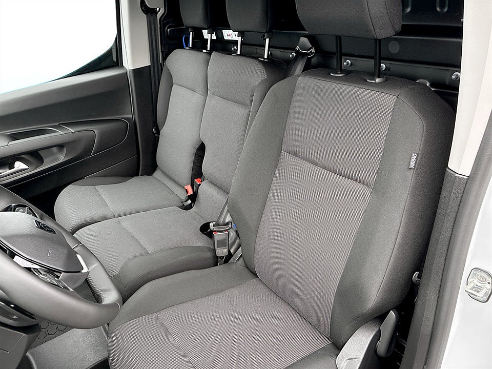 Bild på Peugeot Partner Plus 130hk Aut L2 - EDITION! SERVICE & VINTERHJUL INGÅR