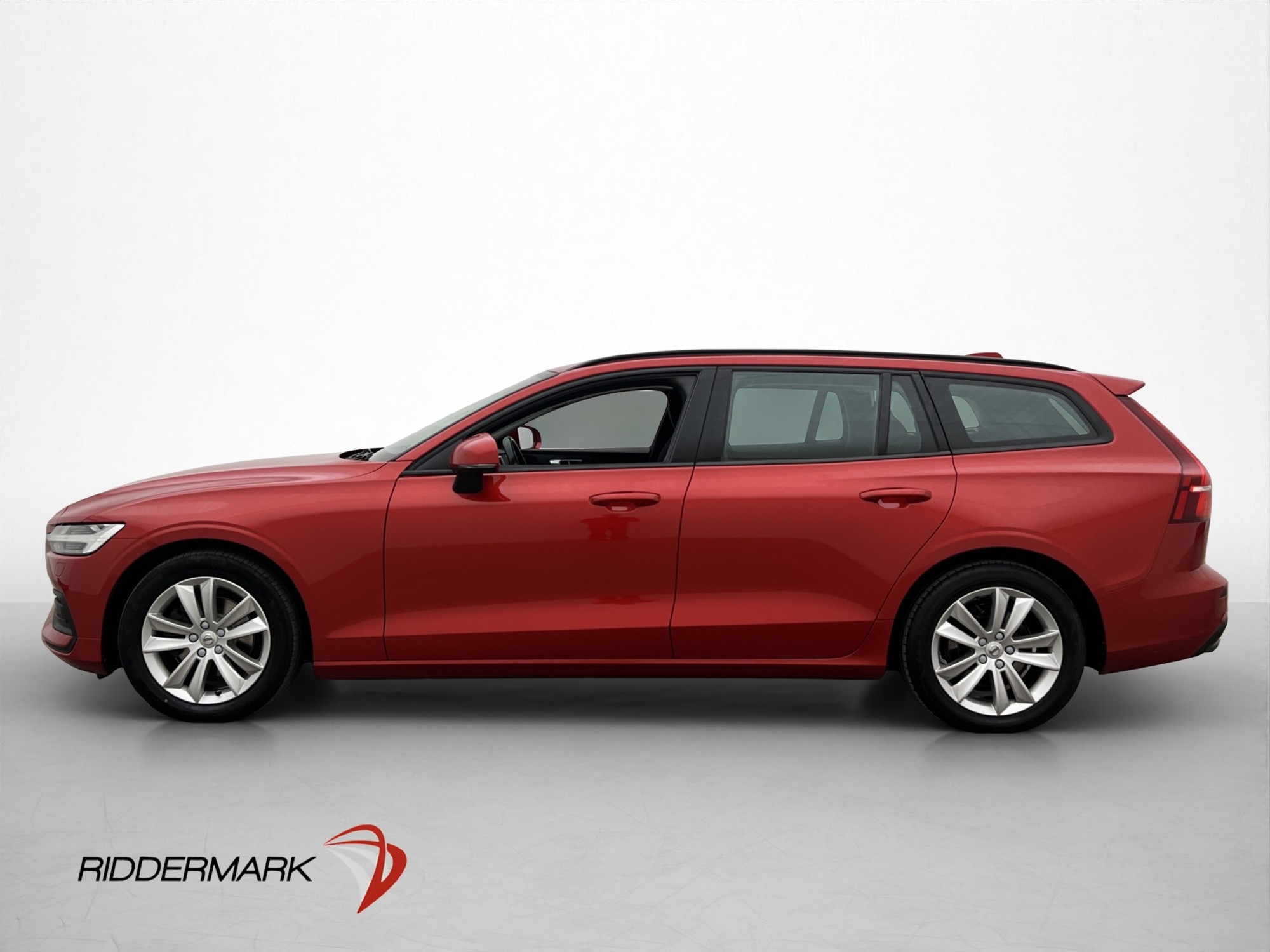 Volvo V60 D4 190hk Momentum 2019, bild 4/69