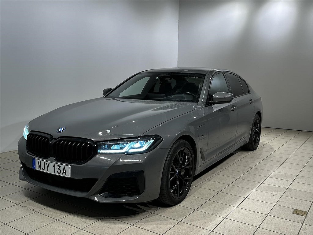 BMW 545 e xDrive M-Sport DAP HiFi HUD Tonade 394hk 2.95% Ränta